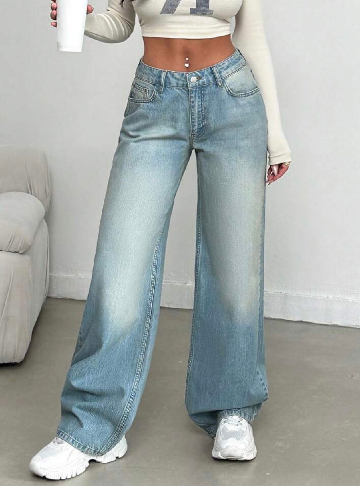 Lily's Chic Sweep Jeans