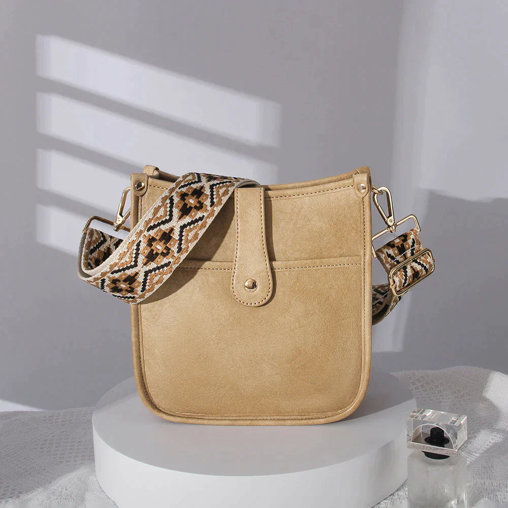 Chic Vegan Leather Crossbody Messenger Bag - Fasify